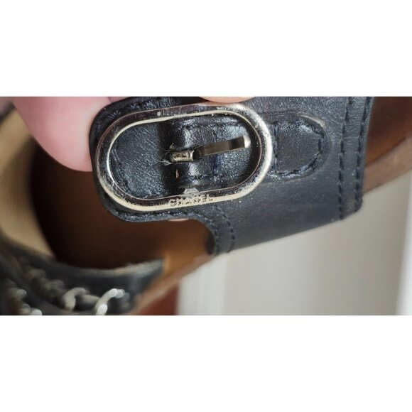 Chanel Chain CC Gladiator Sandals Black Size 39.5 $1025 - Picture 8 of 12